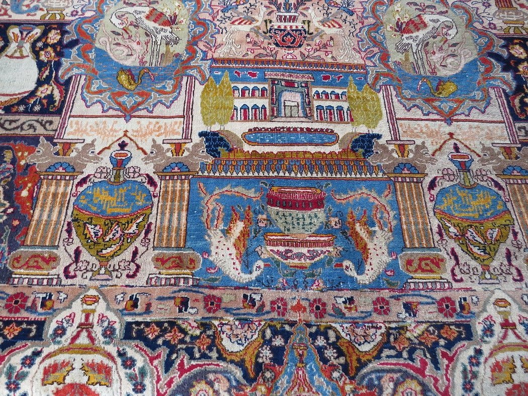 Красивые ковры исторический