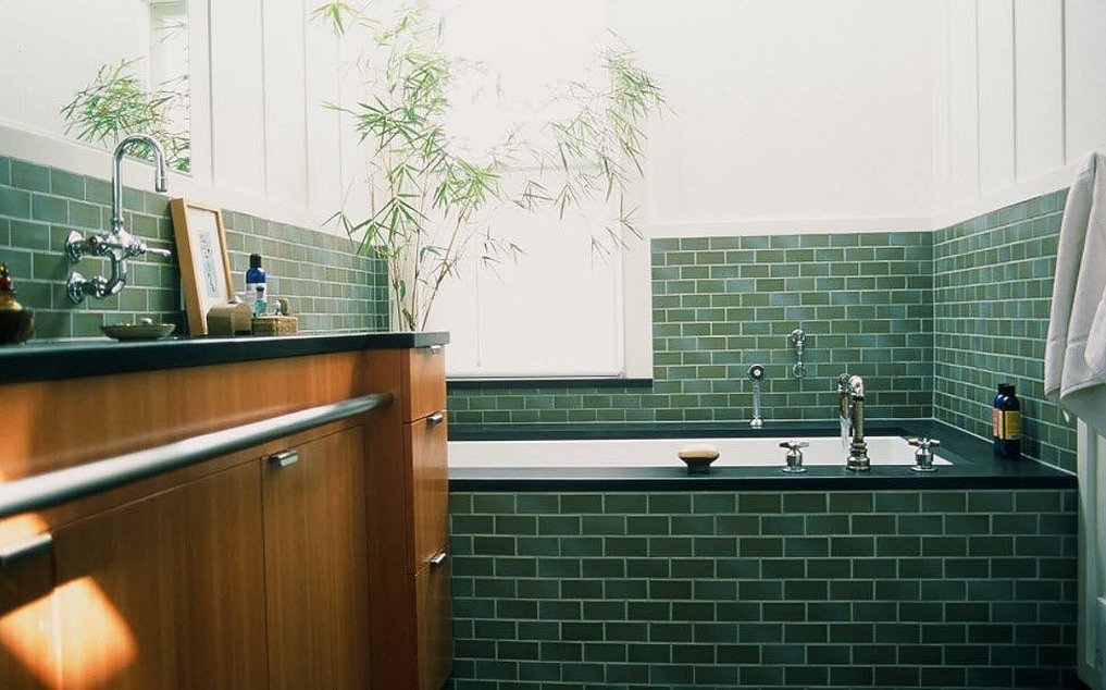Настенная плитка кабанчик зеленая для ванной