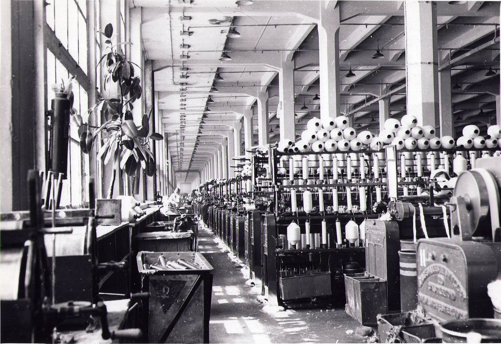 Текстильная фабрика советская