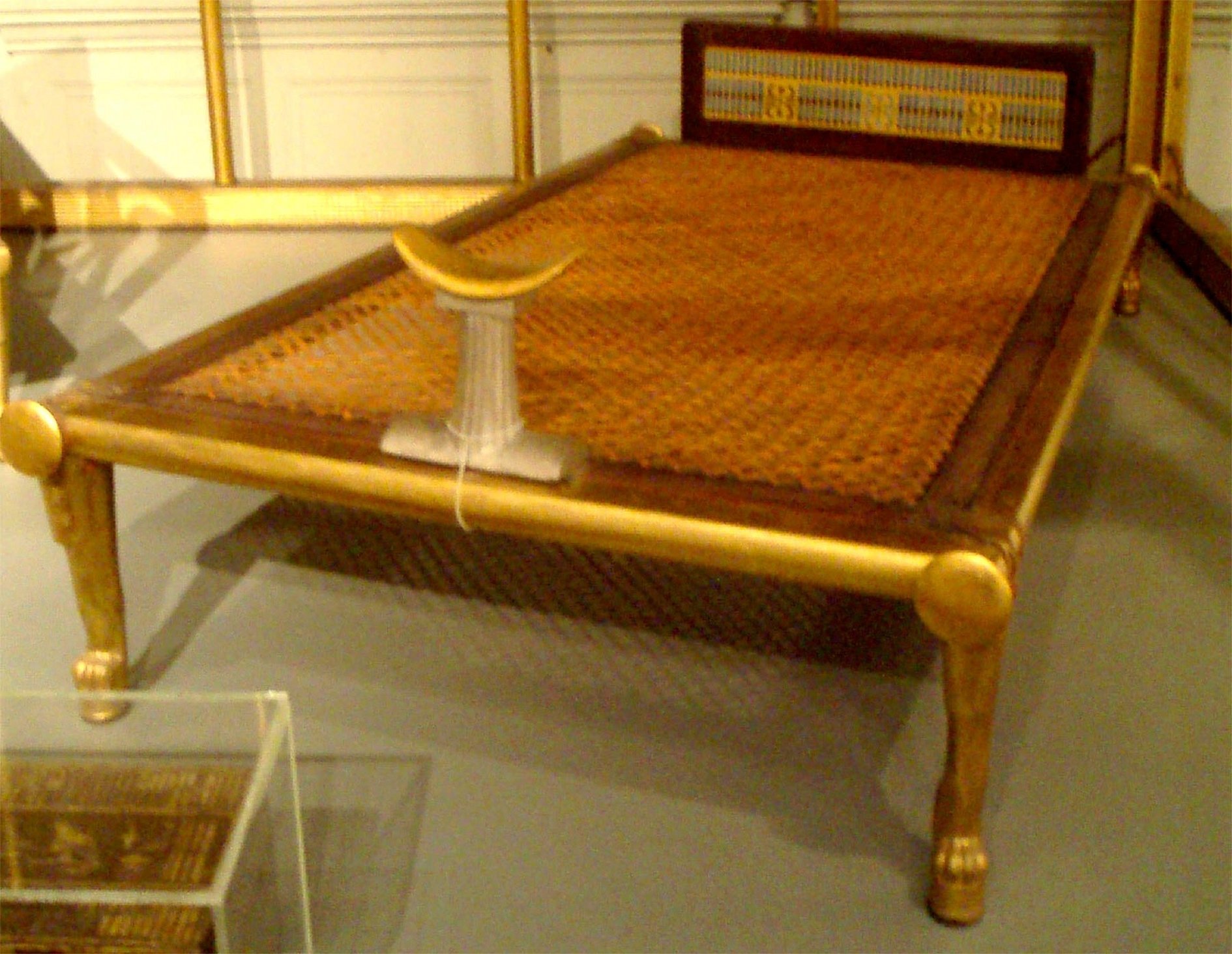 Мебель древнего египта кровать
