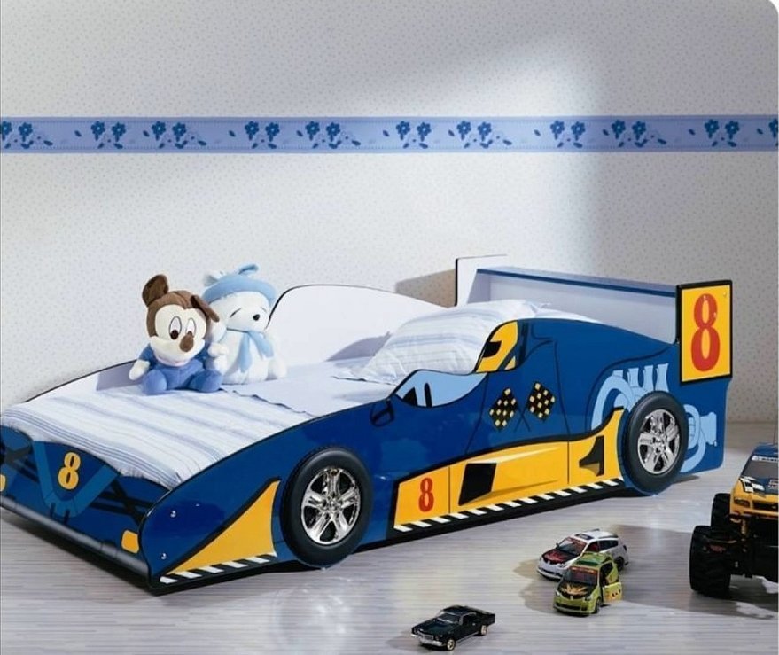 Детская кровать гоночная машина milli willi