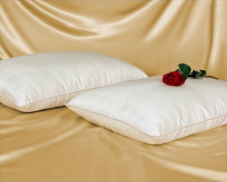 Подушка из шелка &quot;silk pillow&quot;