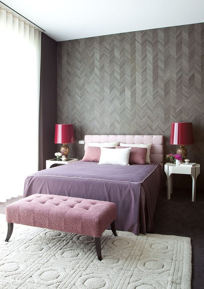 Плед на кровать с розовыми стенами сочетание