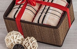 Как упаковать полотенце в подарок: несколько примеров