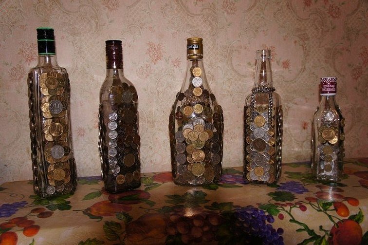 Декор бутылок пуговицами