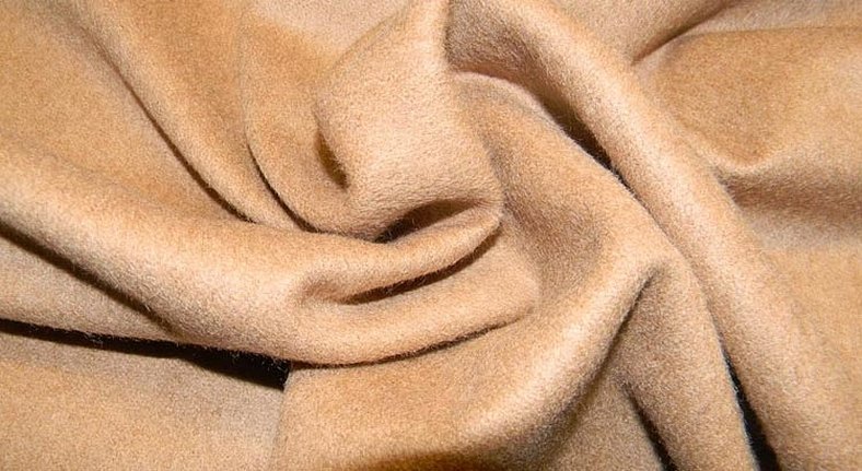 Бежевая ткань пальтовая ткань