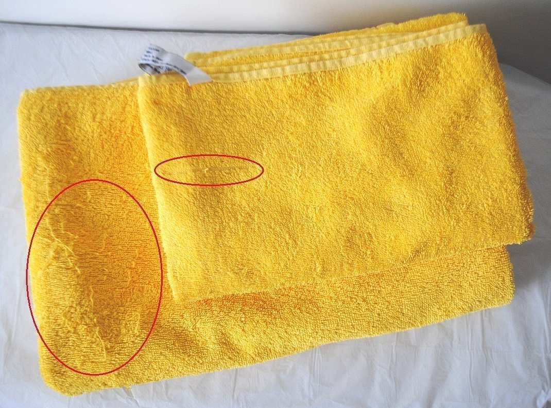 Обработка полотенца. Полотенце махровое с петелькой. Махровые полотенца для рук с петелькой. Бейка для махровых полотенец. Затяжки на полотенце.