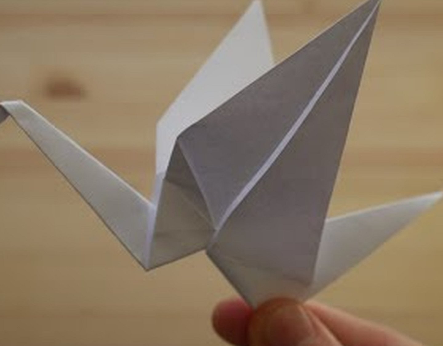 Журавль из бумаги оригами