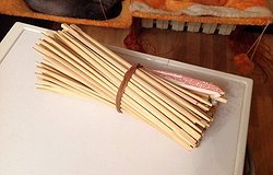 Интересные и оригинальные поделки из палочек для суши