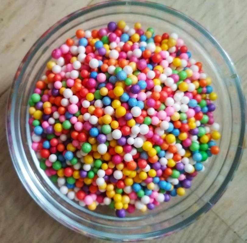 Разноцветные пенопластовые шарики для слайма