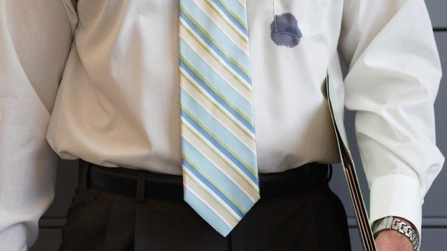 Как отстирать ручку с одежды: проверенные способы вывести чернила от шариковой ручки с ткани