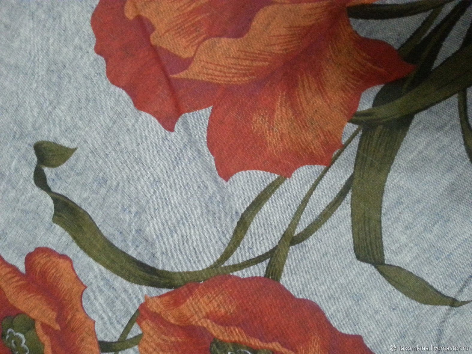 Картина маки цветы батик