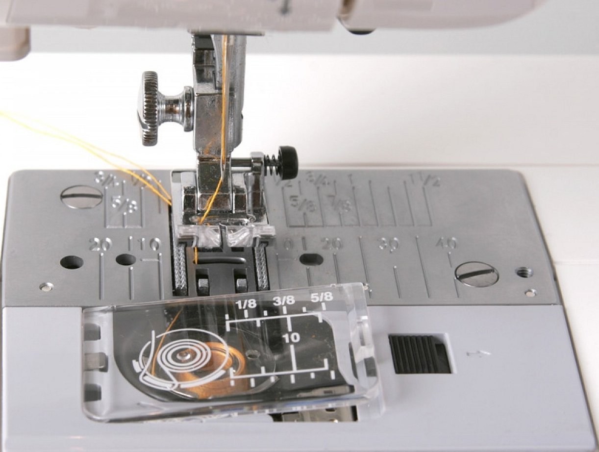 Швейная машина janome с горизонтальным челноком