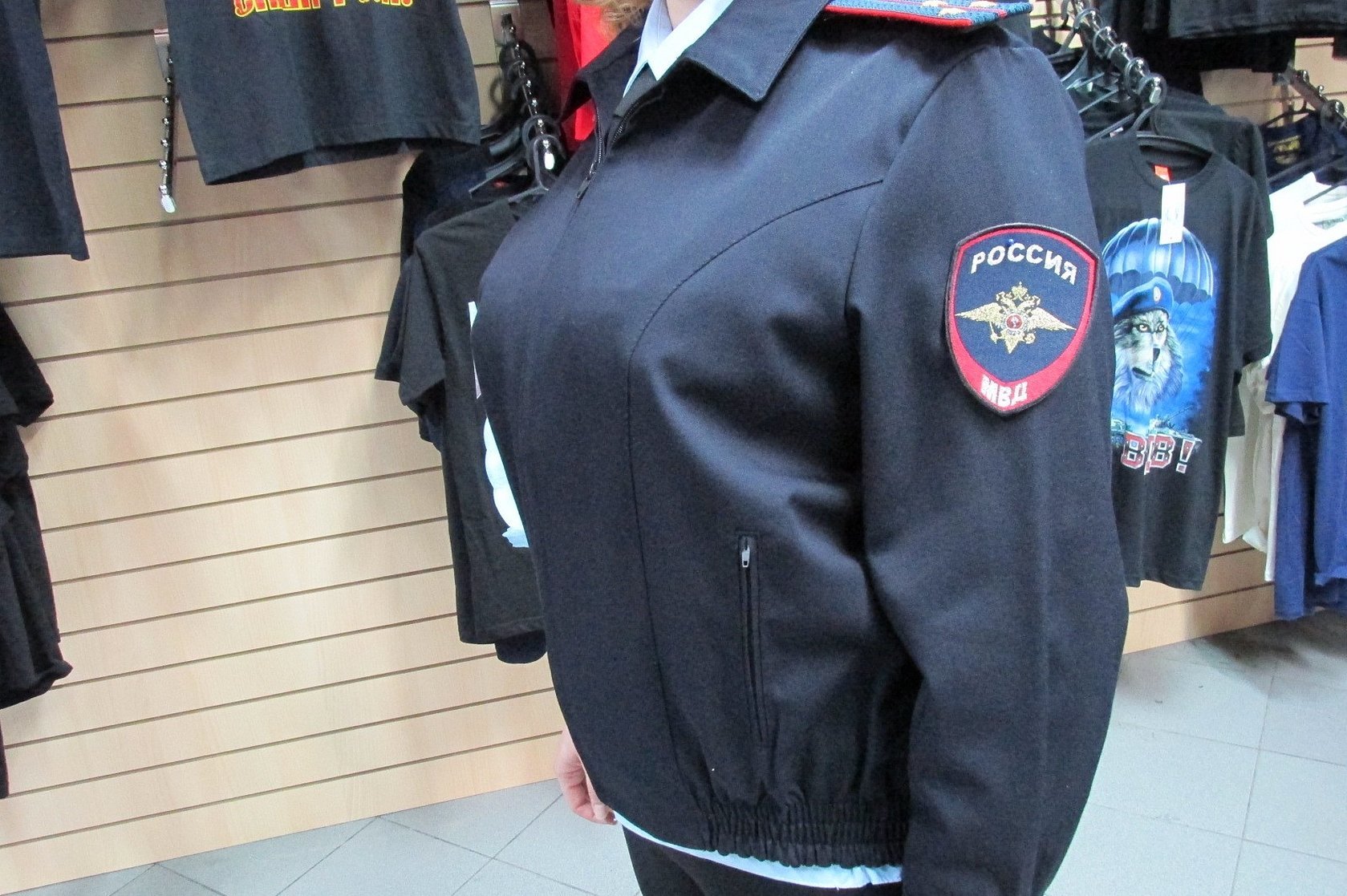 Полицейские форменные куртки