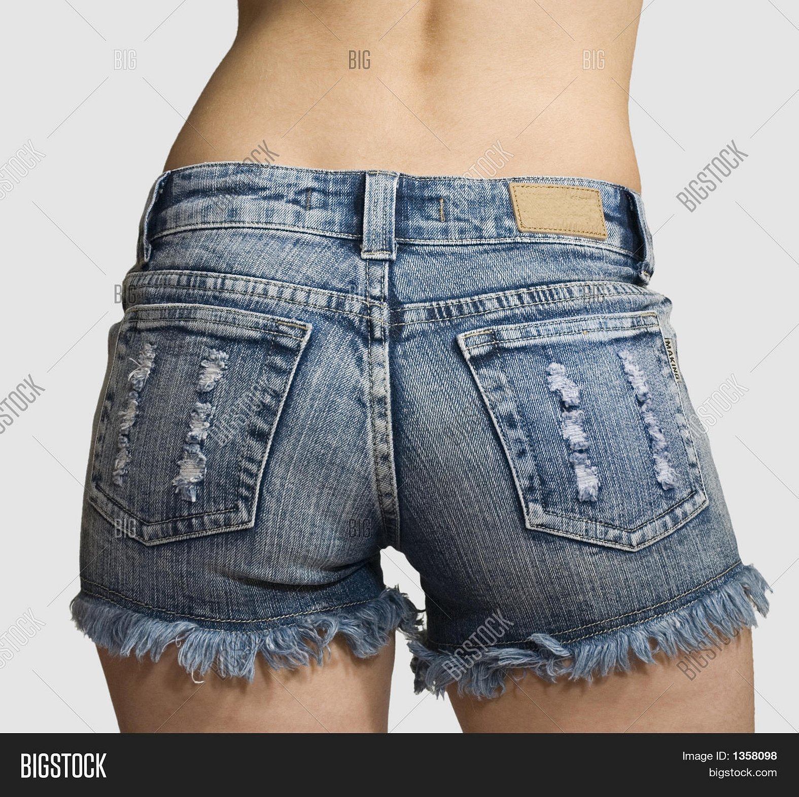 Сексуальные женские джинсовые шорты