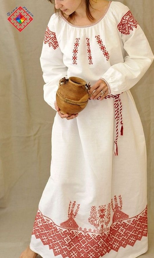 Платье вышиванка в русском стиле