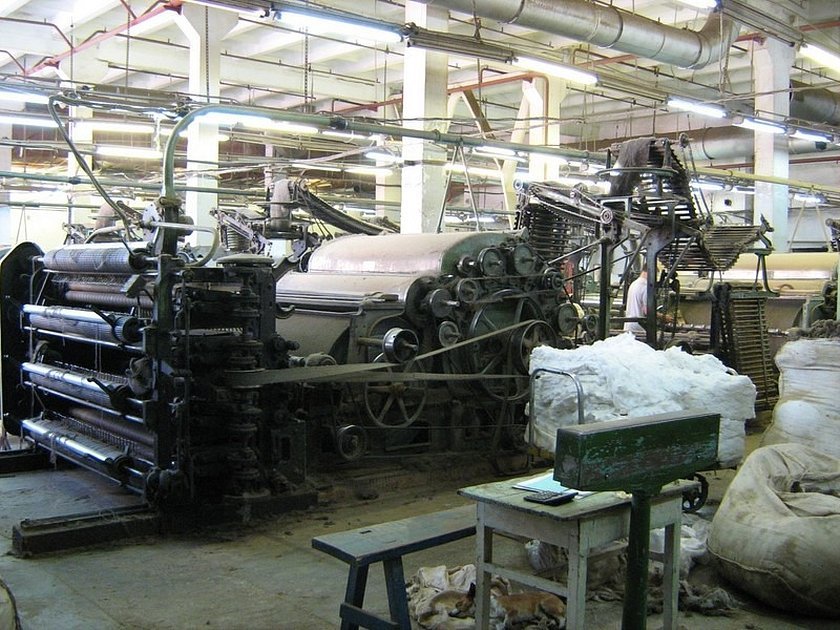 Производства шерсти фабрика станки