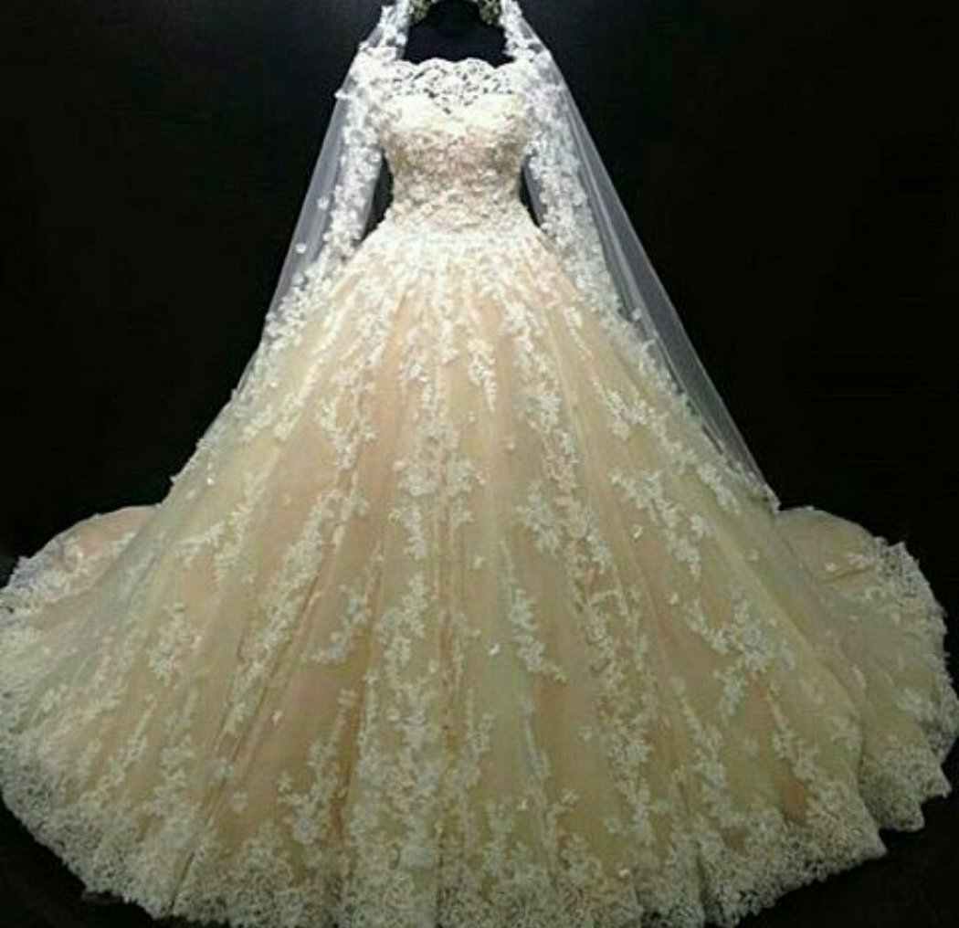Восточное пышное свадебное платье