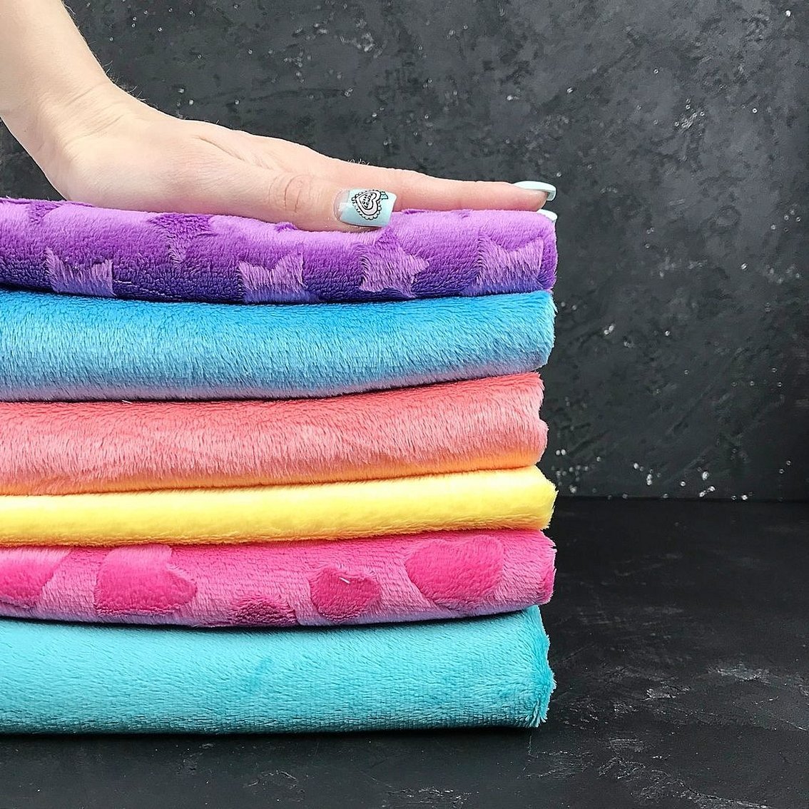 Полотенце цветные в ассортименте