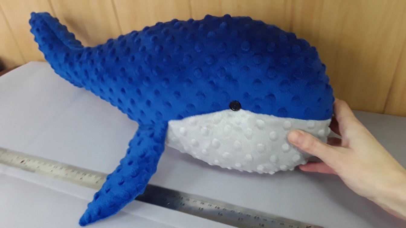 Вязаные игрушки кит