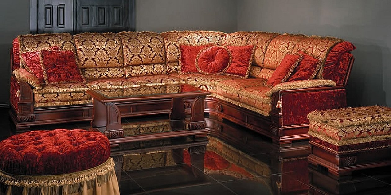 Мягкая мебель в восточном стиле классика