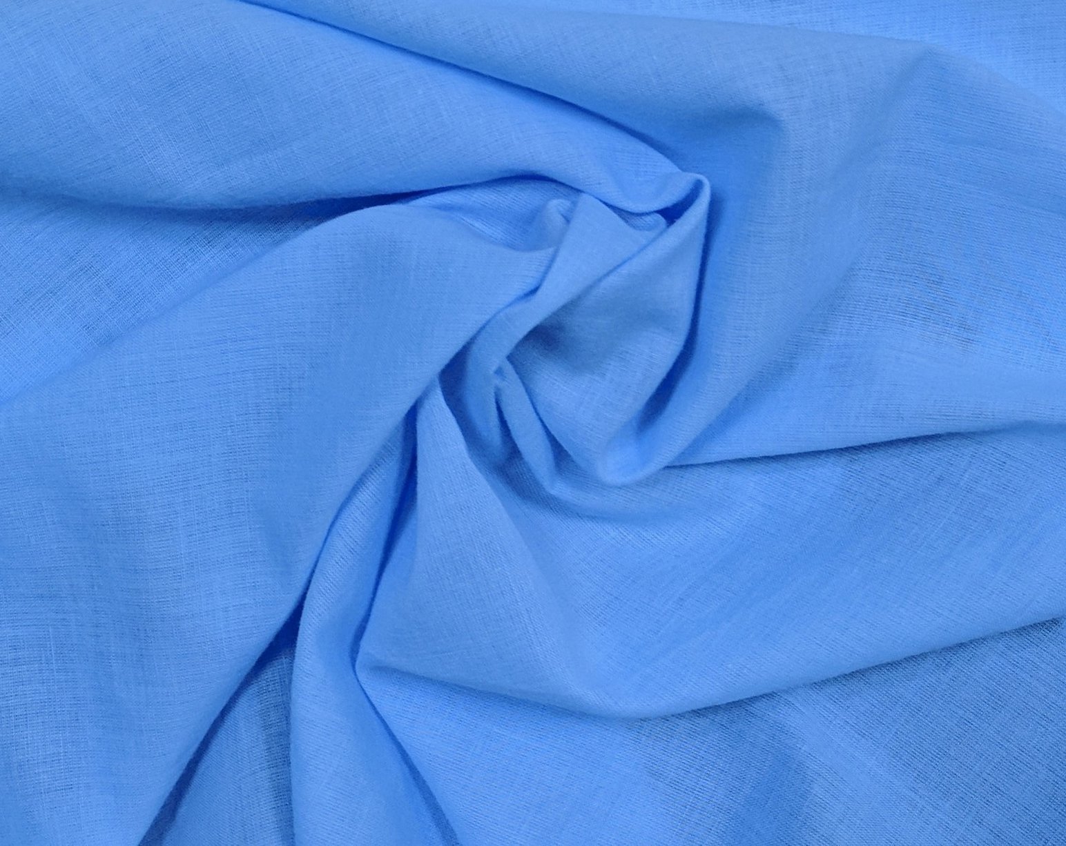 Ткань однотонная голубая сатин
