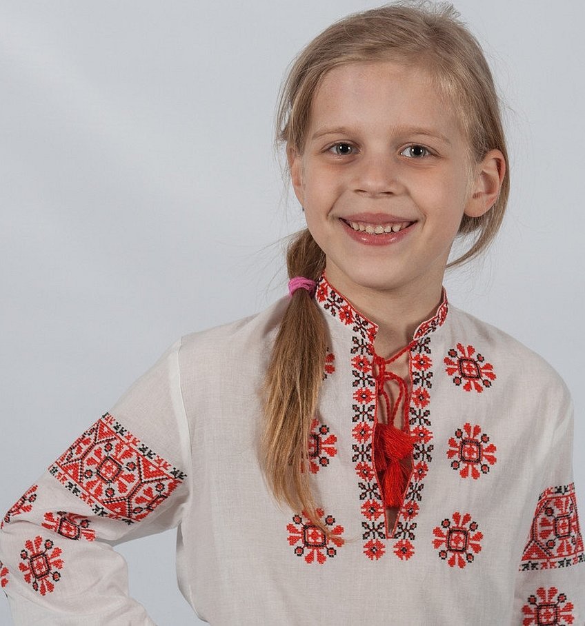 Украинские вышиванки для девочек