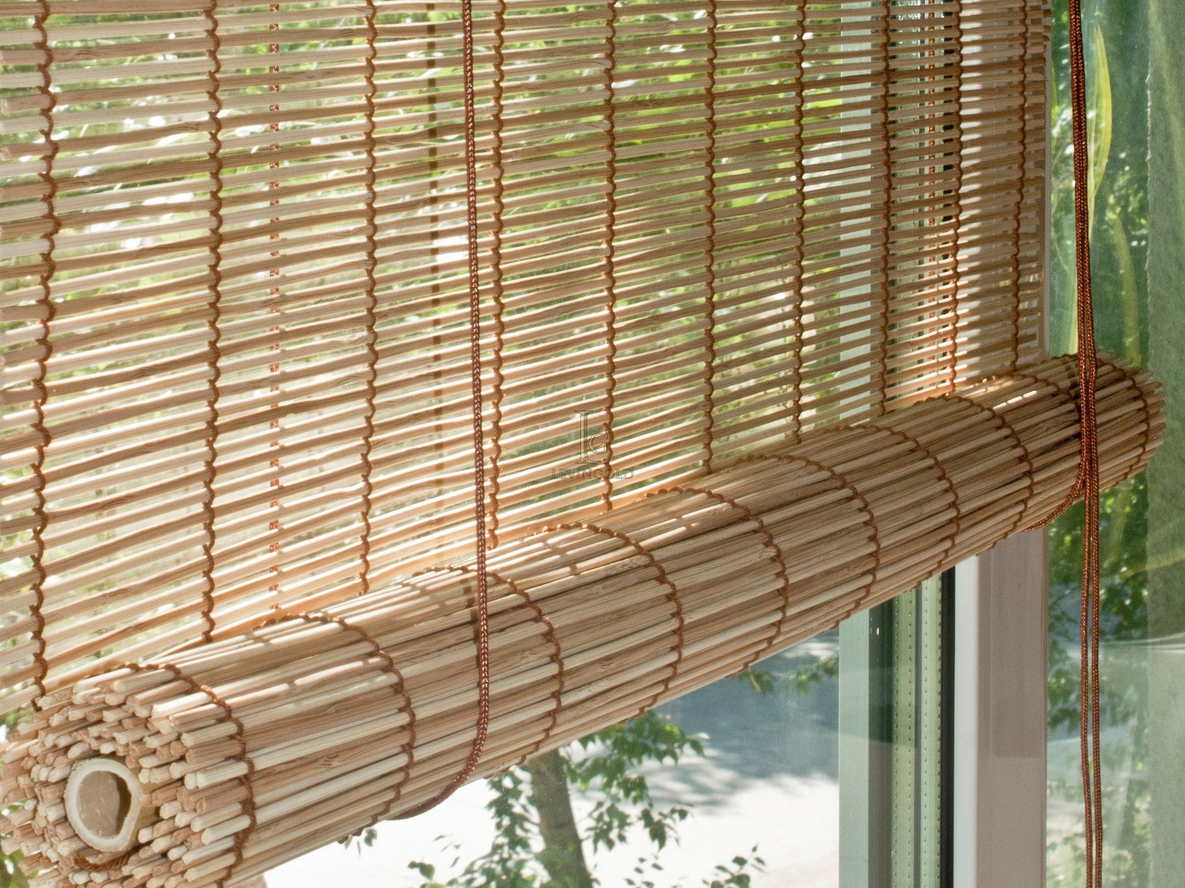 Рулонная штора из бамбука леруа