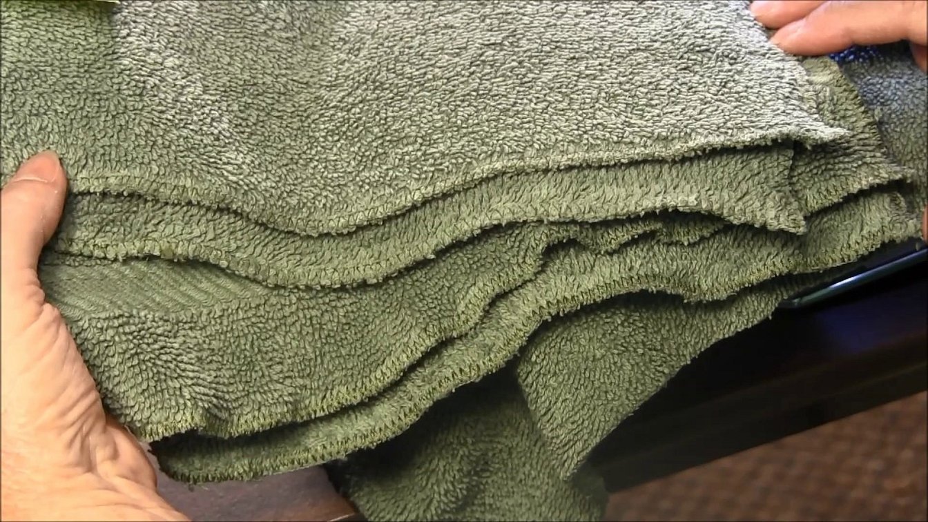 Старое махровое полотенце. Обработка края махрового полотенца. Полотенце махровое край. Из старого махрового полотенца.