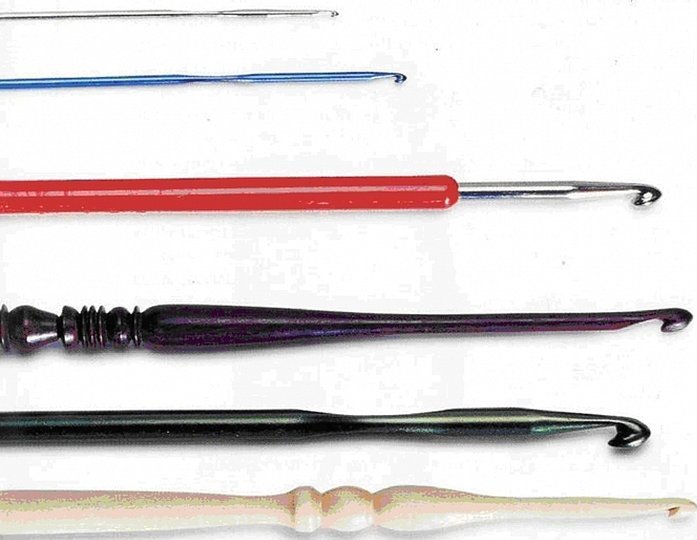 Пластмассовые крючки для вязания